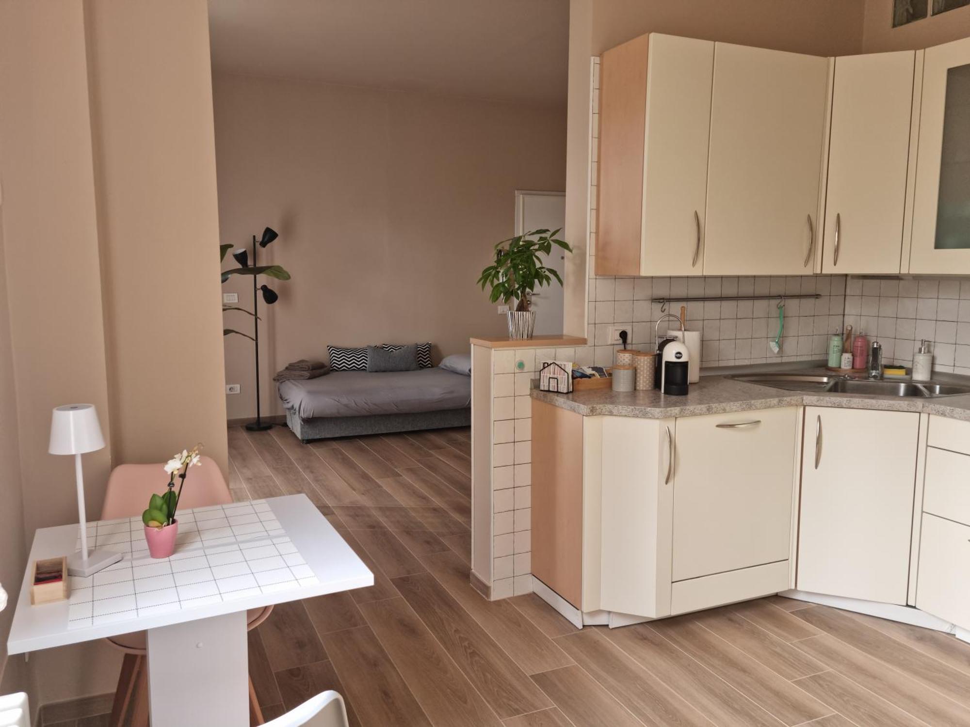 Alemanni54 - Apartment Болонья Экстерьер фото